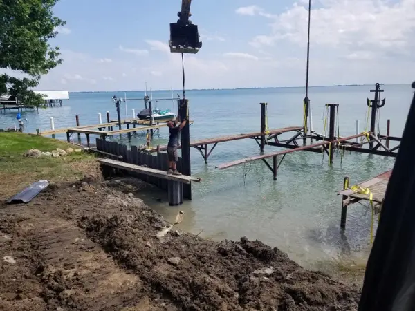 Sheet Piling Installation - Huron Pointe Seawalls